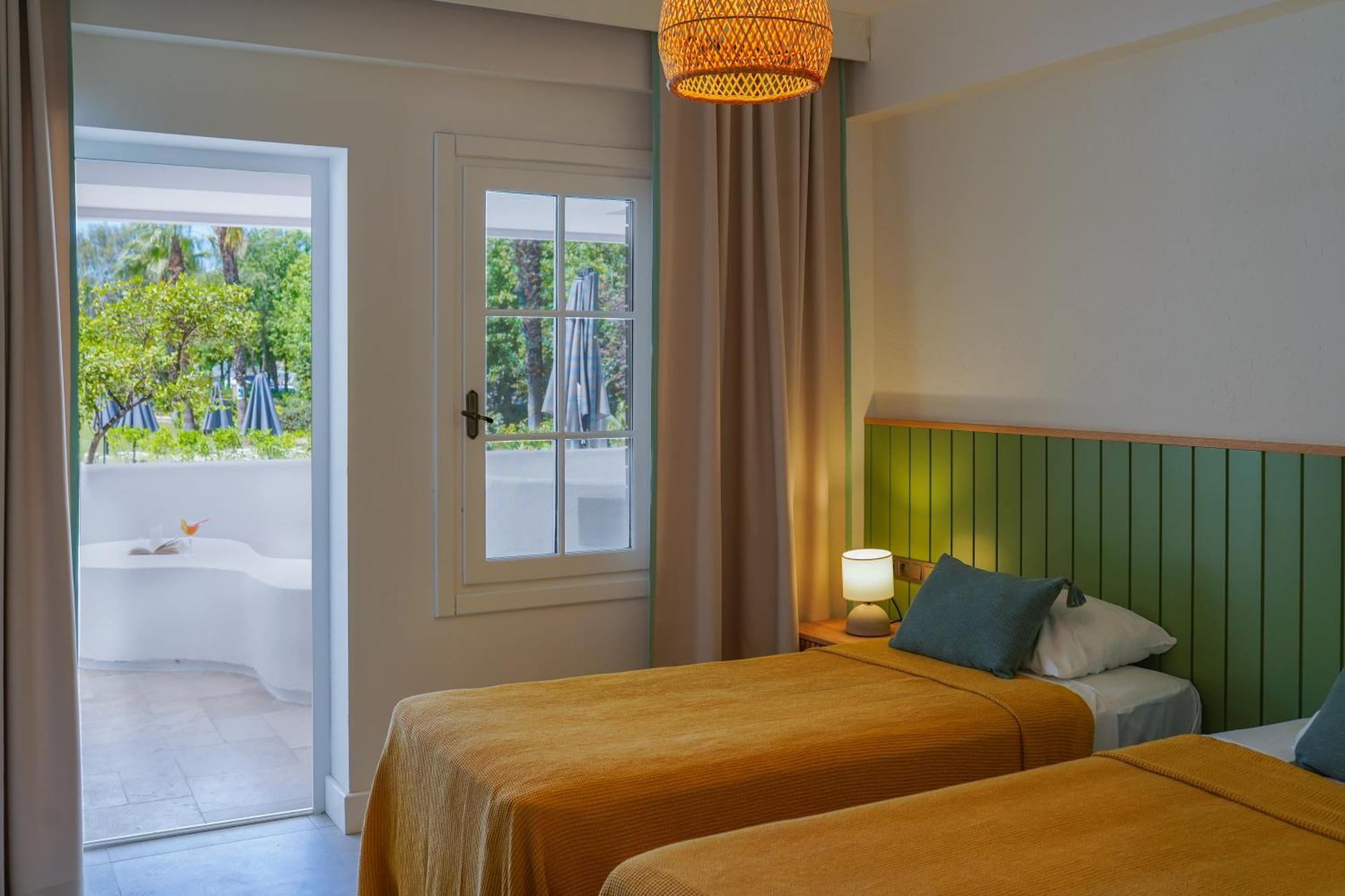 Hotel Club-E Fethiye Zimmer foto
